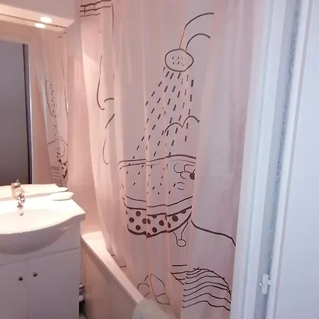 Sud Avec Balcon Et Parking, Animaux Admis - Fr-1-263-647 公寓 瓦卢瓦尔