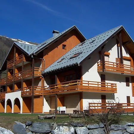 Sud Avec Balcon Et Parking, Animaux Admis Appartement Valloire